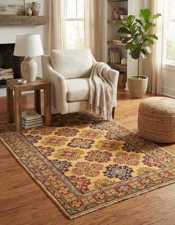 3' 1 x 5' Hand Knotted Kazak Rug