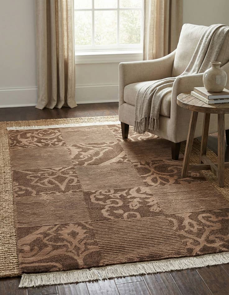 Detail image of  2' 7 x 5'  Hand Knotted Darya Wool Rug