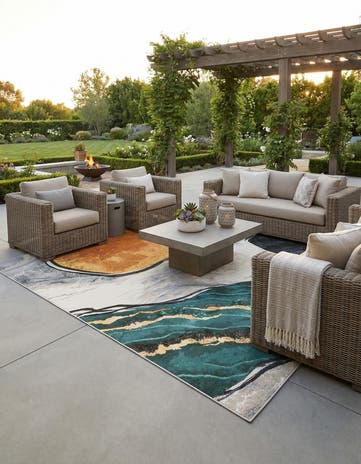 10' x 10' Easy-Clean Modern Indoor / Outdoor Square Rug