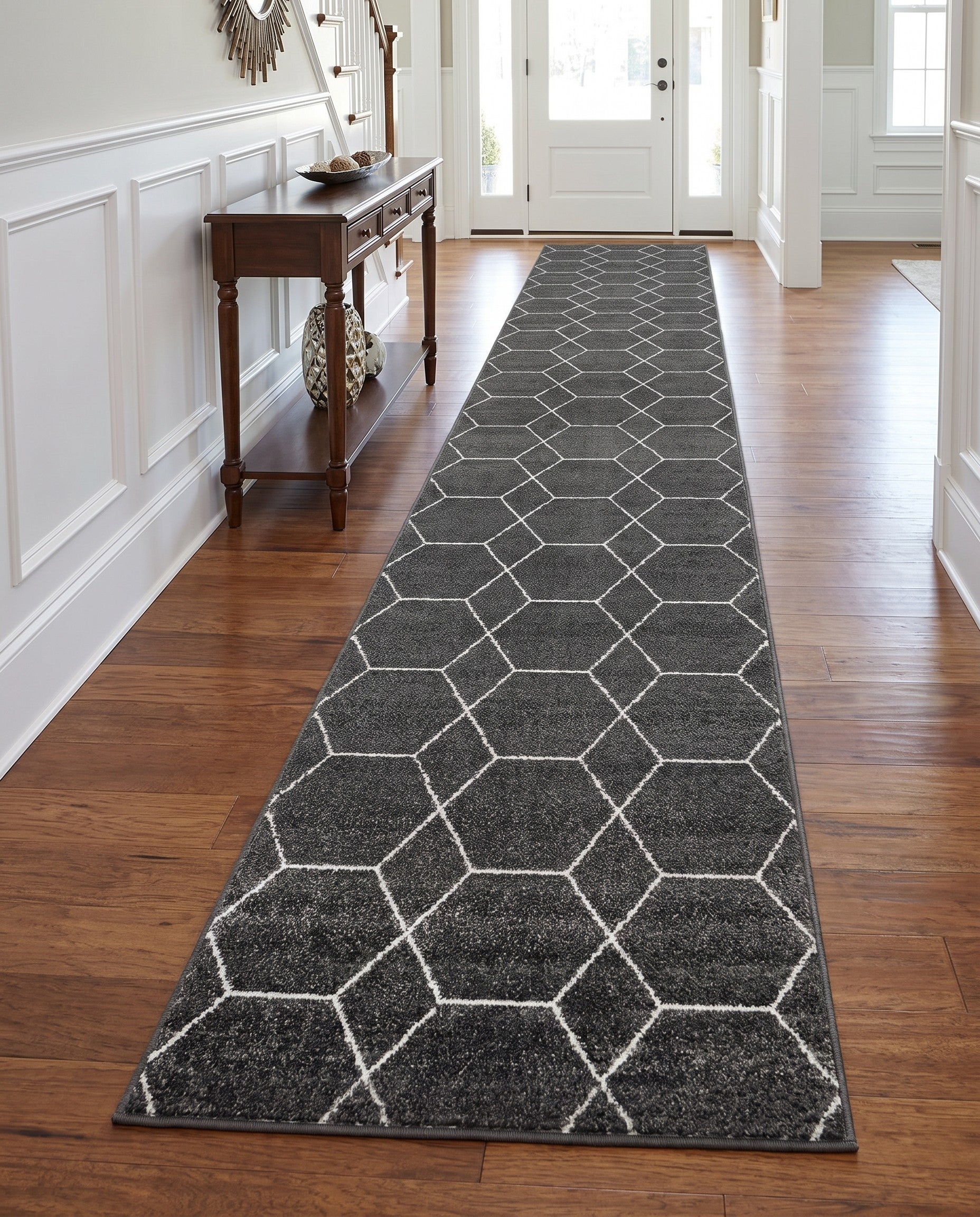 3' 3 x 19' 8 Trellis Frieze Runner Rug