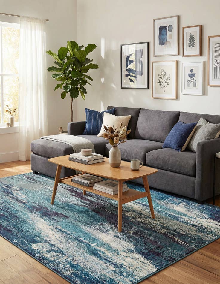 Detail image of  7' x 10'  Washable Sevilla Rug