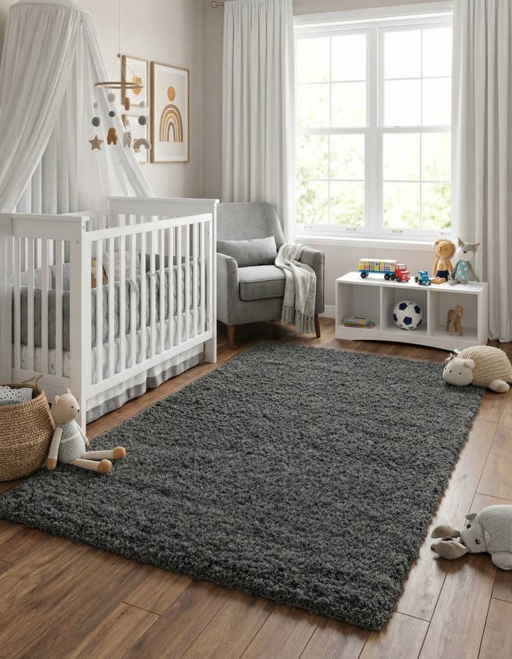 Detail image of  6' x 9' Solid Shag Rug