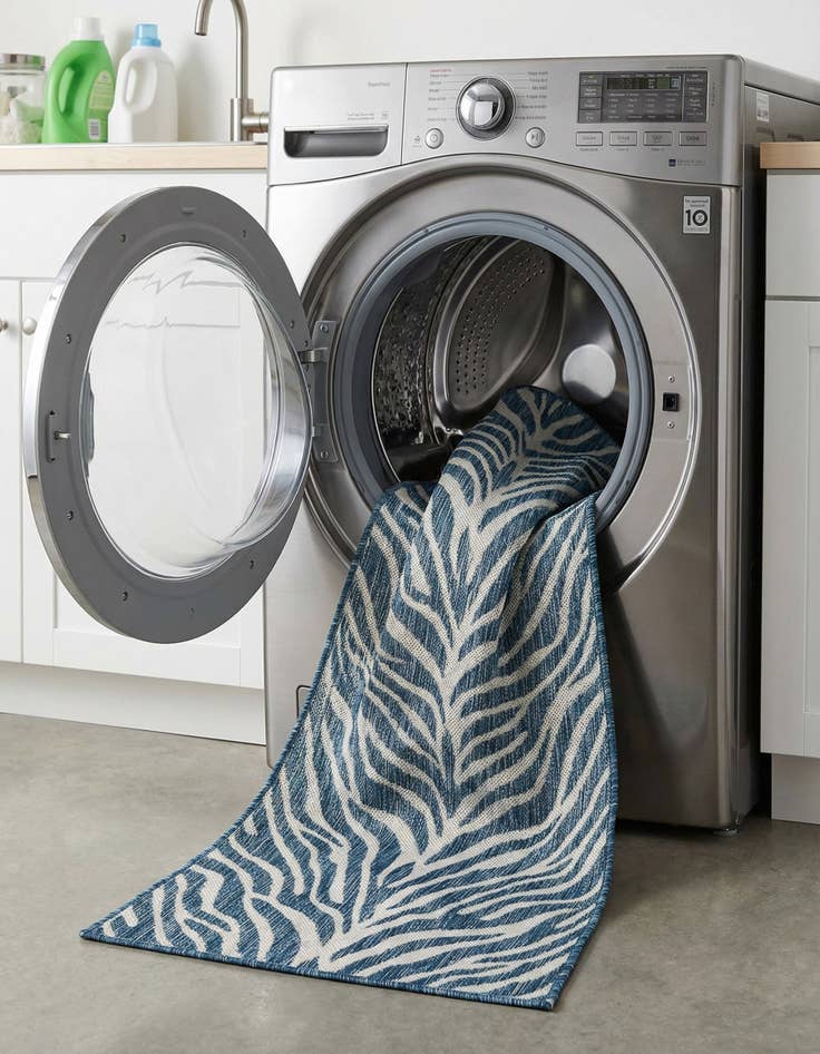 Detail image of  2' x 8'  Washable Safari Indoor / Outdoor Runner Rug