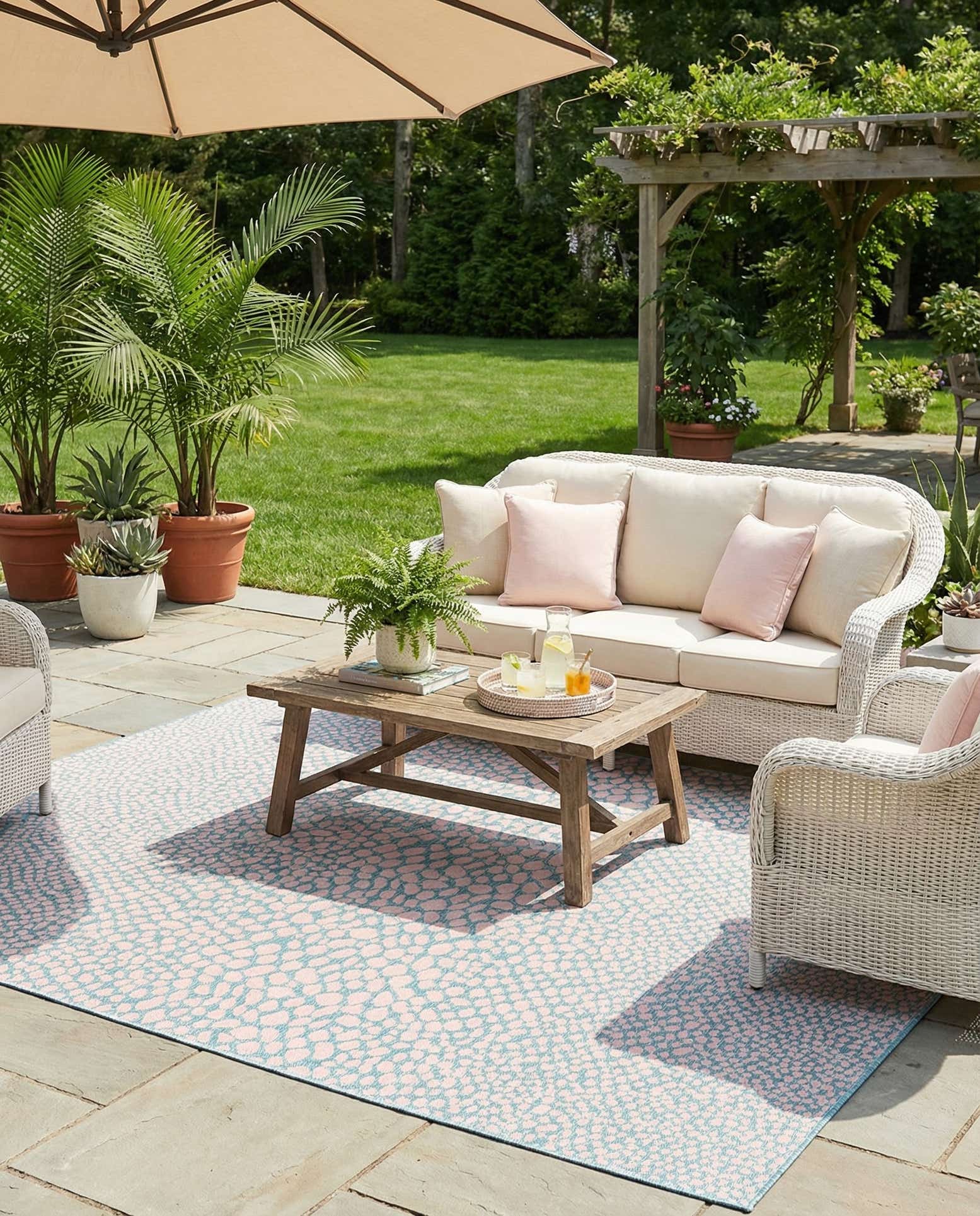 9' x 12' Easy-Clean Jill Zarin Cape Town Indoor / Outdoor Rug