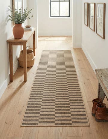 2' 9 x 8' Dunes Runner Rug