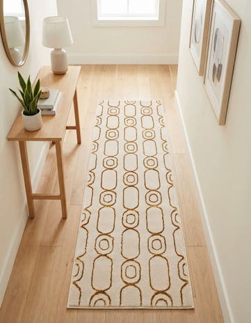 White and Gold Vogue Geo Runner Rug