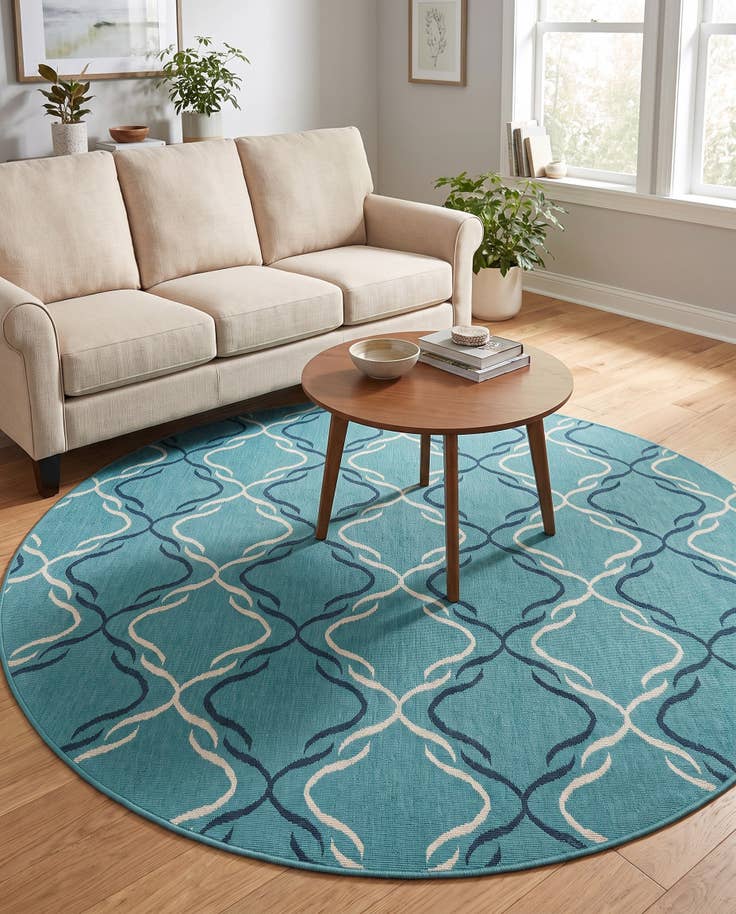 Detail image of 7' x 7' Easy-Clean Lattice Indoor / Outdoor Round Rug
