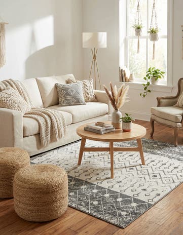 6' x 6' Moroccan Trellis Square Rug