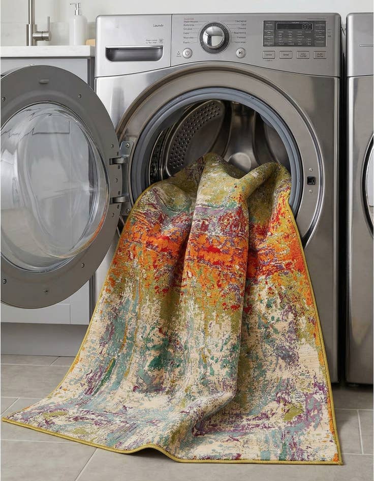 Detail image of 7' x 10'  Washable Modern Indoor / Outdoor Rug