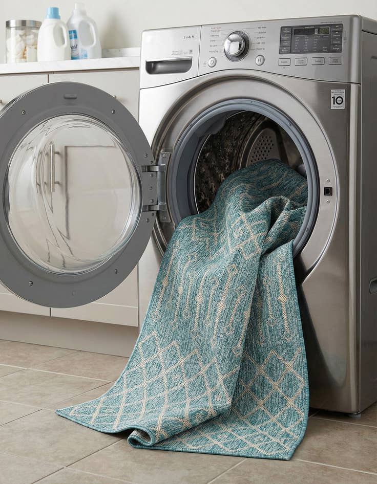 Detail image of 2' x 8'  Washable Trellis Indoor / Outdoor Runner Rug