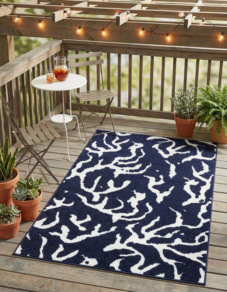 Detail image of 4' x 6' Easy-Clean Sabrina Soto Indoor / Outdoor Rug