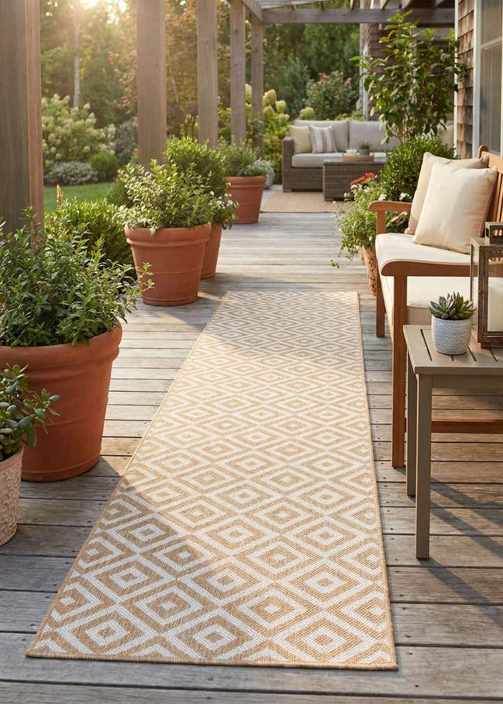 2' x 8' Easy-Clean Jill Zarin Costa Rica Indoor / Outdoor Runner Rug