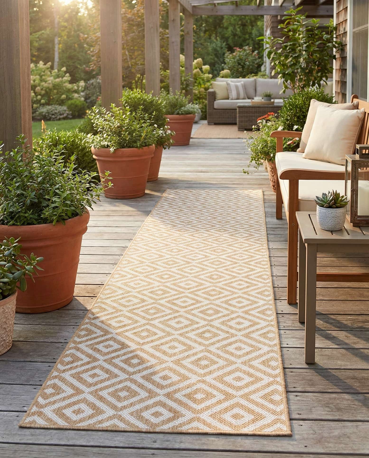 2' x 8' Easy-Clean Jill Zarin Costa Rica Indoor / Outdoor Runner Rug