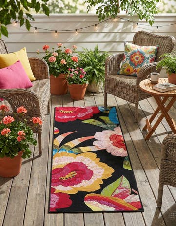 2' x 5' Easy-Clean Botanical Indoor / Outdoor Runner Rug