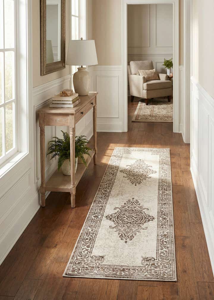 2' x 7' Hermitage Runner Rug