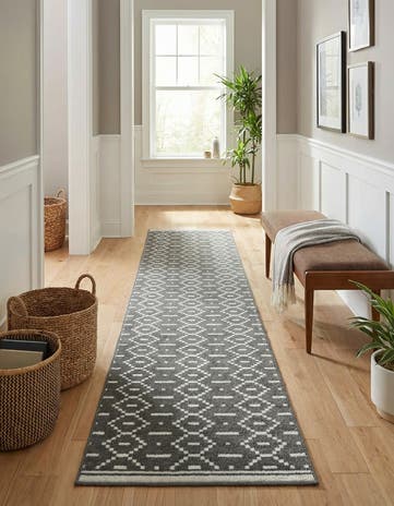 2' 7 x 10' Oslo Runner Rug