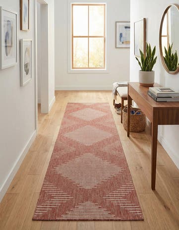 2' 7 x 12' Easy-Clean Modern Indoor / Outdoor Runner Rug