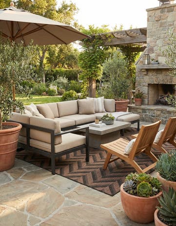 8' x 11' 4 Easy-Clean Modern Indoor / Outdoor Rug