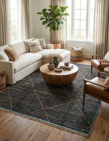 8' 1 x 10' 6 Hand Knotted Moroccan Wool Rug