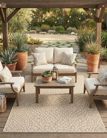 5' 3 x 8' Easy-Clean Safari Indoor / Outdoor Rug