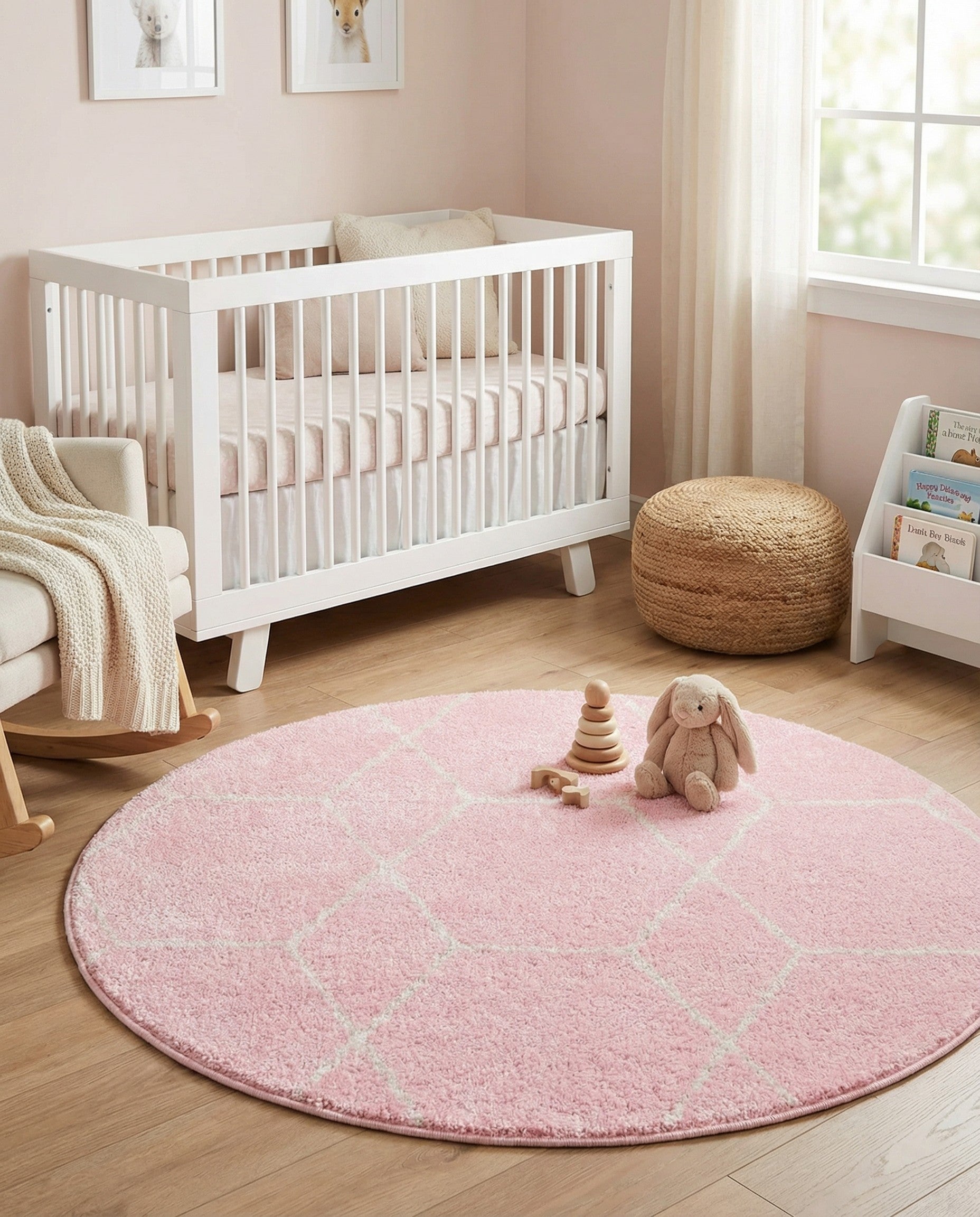  3' x 3' Lattice Frieze Round Rug