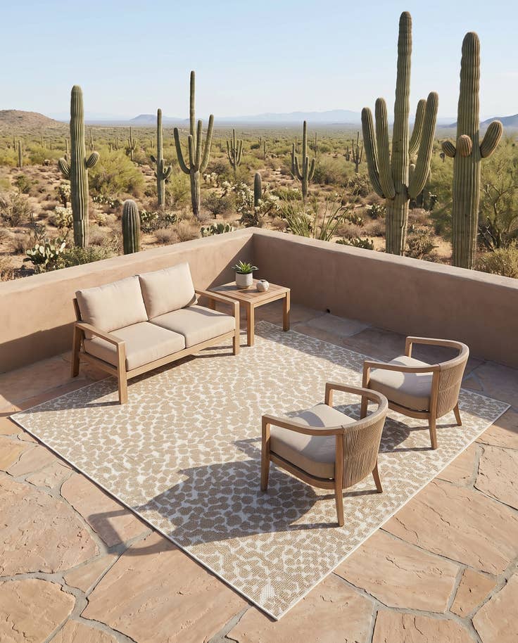 Detail image of 7' 10 x 7' 10 Easy-Clean Safari Indoor / Outdoor Square Rug
