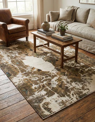 4' 9 x 7' Hand Knotted Ultra Vintage Persian Wool Rug