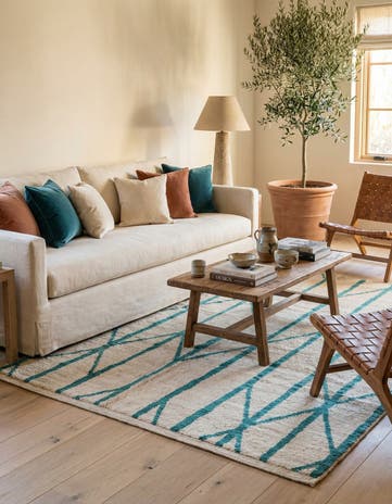 5' 7 x 7' 9 Hand Knotted Moroccan Wool Rug
