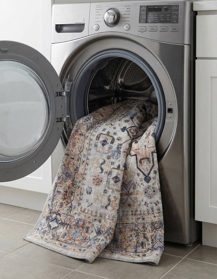 Detail image of 5' x 5'  Washable Yara Square Rug