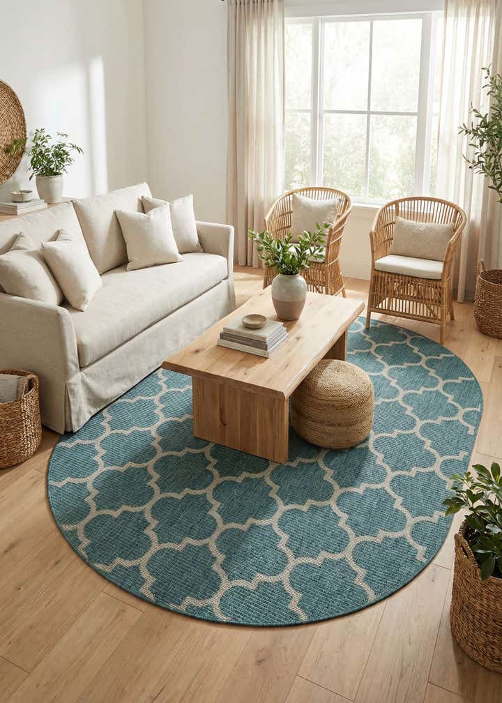 7' 10 x 10' Easy-Clean Trellis Indoor / Outdoor Oval Rug