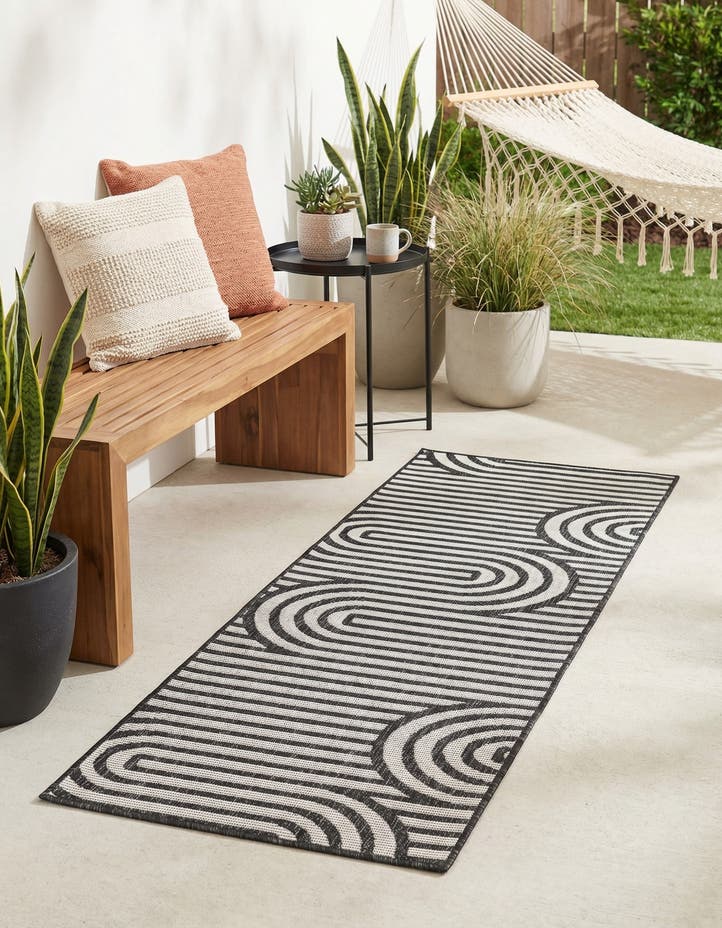 2' x 6' Easy-Clean Modern Indoor / Outdoor...