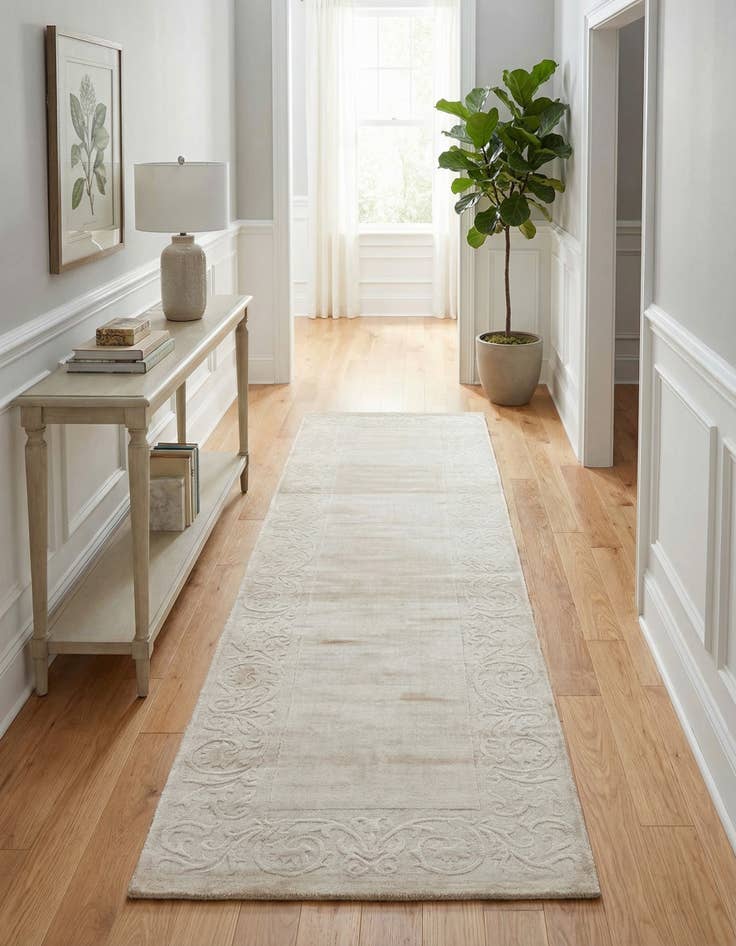 Detail image of  2' 7 x 9' 9  Hand Knotted Darya Wool Runner Rug