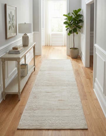 2' 7 x 9' 9 Hand Knotted Darya Wool Runner Rug