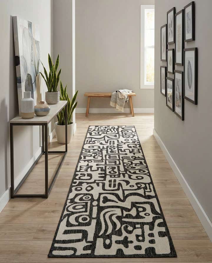 2' 7 x 12' Easy-Clean Modern Indoor / Outdoor Runner Rug