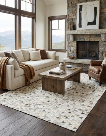 5' x 8' 1 Cowhide Leather Rug