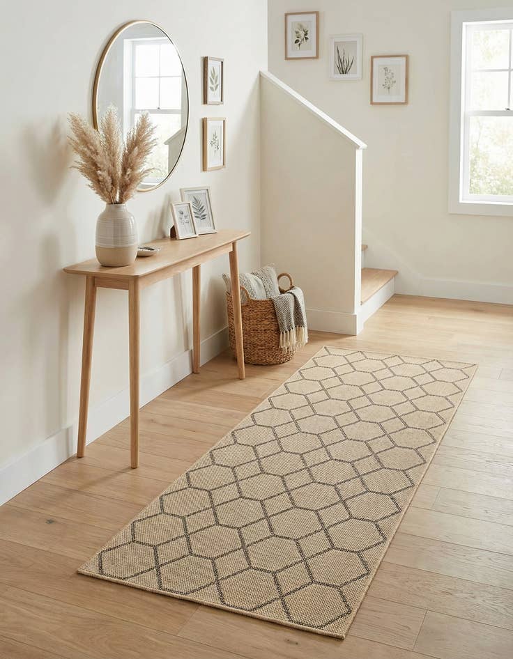 Detail image of 2' 9 x 6' Dunes Runner Rug