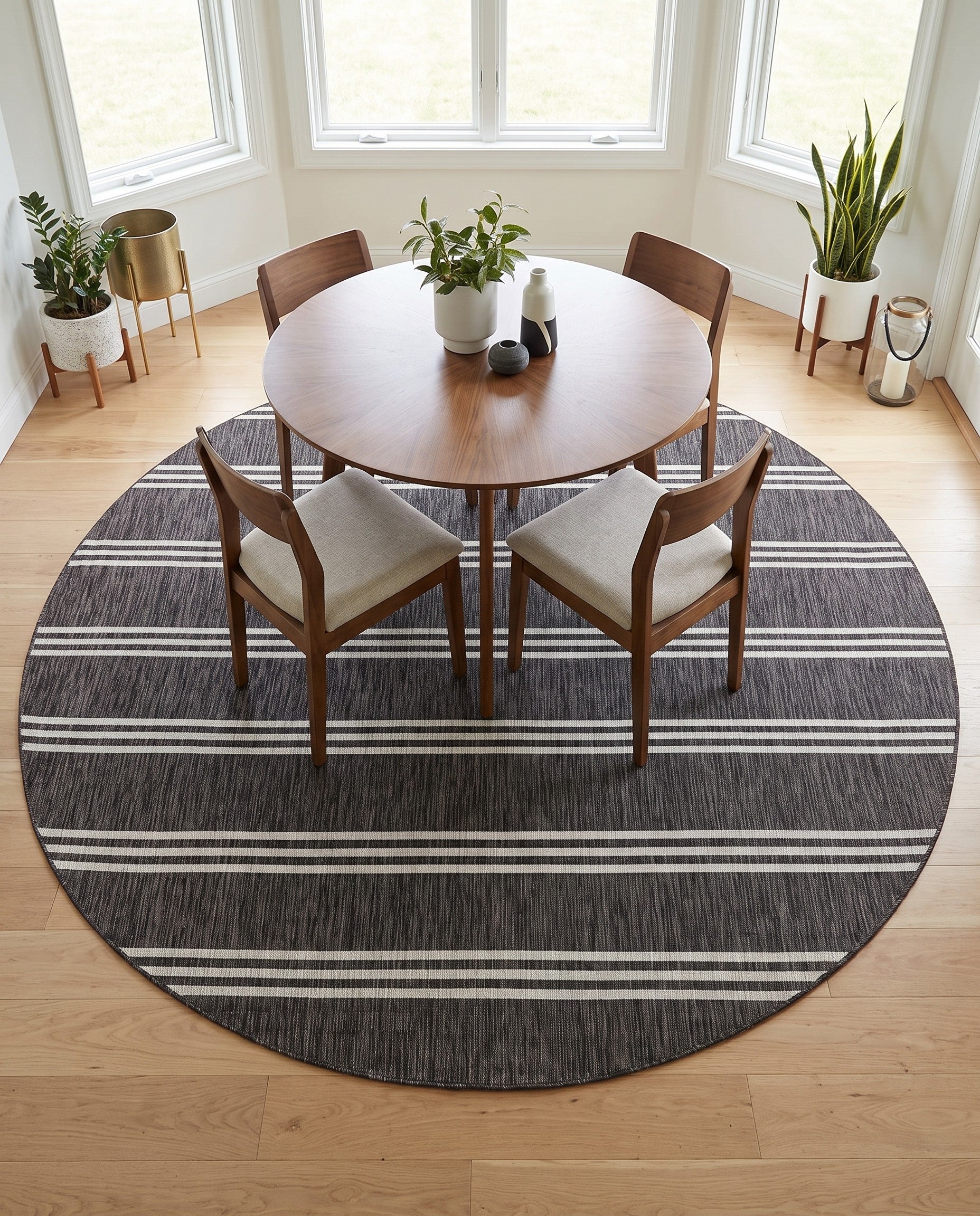 10' 8 x 10' 8 Easy-Clean Jill Zarin Anguilla Indoor / Outdoor Round Rug