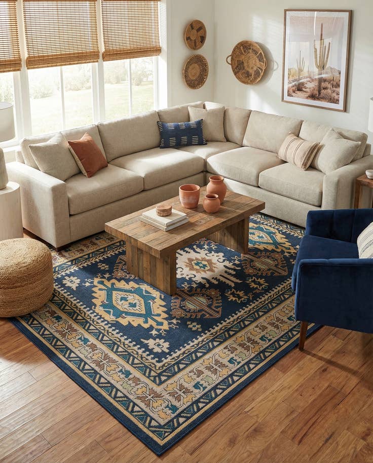Detail image of 7' 10 x 10' Easy-Clean Baja Indoor / Outdoor Rug