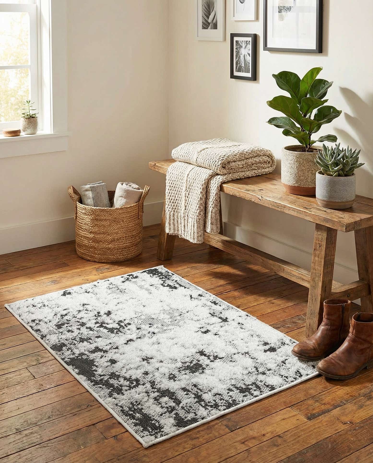2' 3 x 3' Abbey Rug