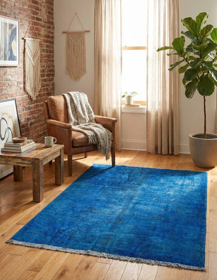 Detail image of 4' 1 x 5' 8  Hand Knotted Ultra Vintage Persian Wool Rug