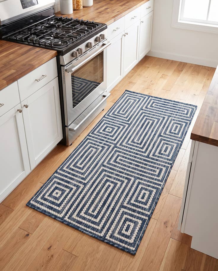 Detail image of 2' x 4' Easy-Clean Modern Indoor / Outdoor Runner Rug
