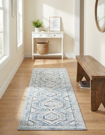 2' x 6' Charlotte Runner Rug