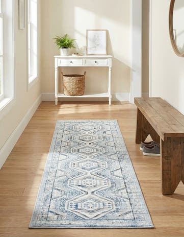 2' x 6' Charlotte Runner Rug