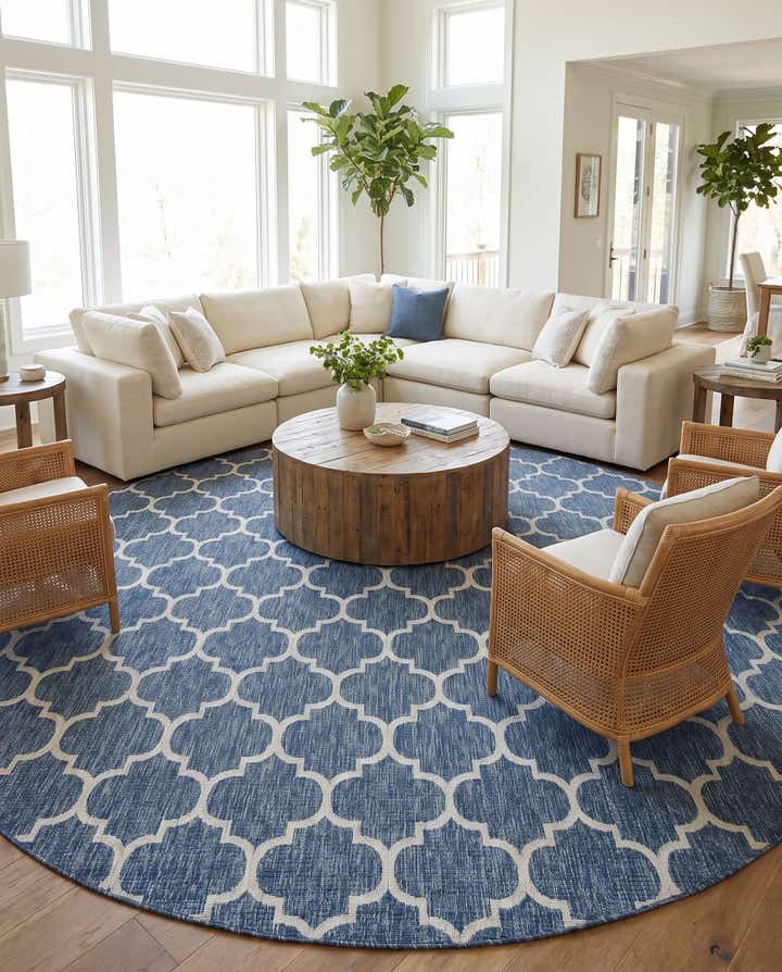 13' x 13' Easy-Clean Trellis Indoor / Outdoor Round Rug