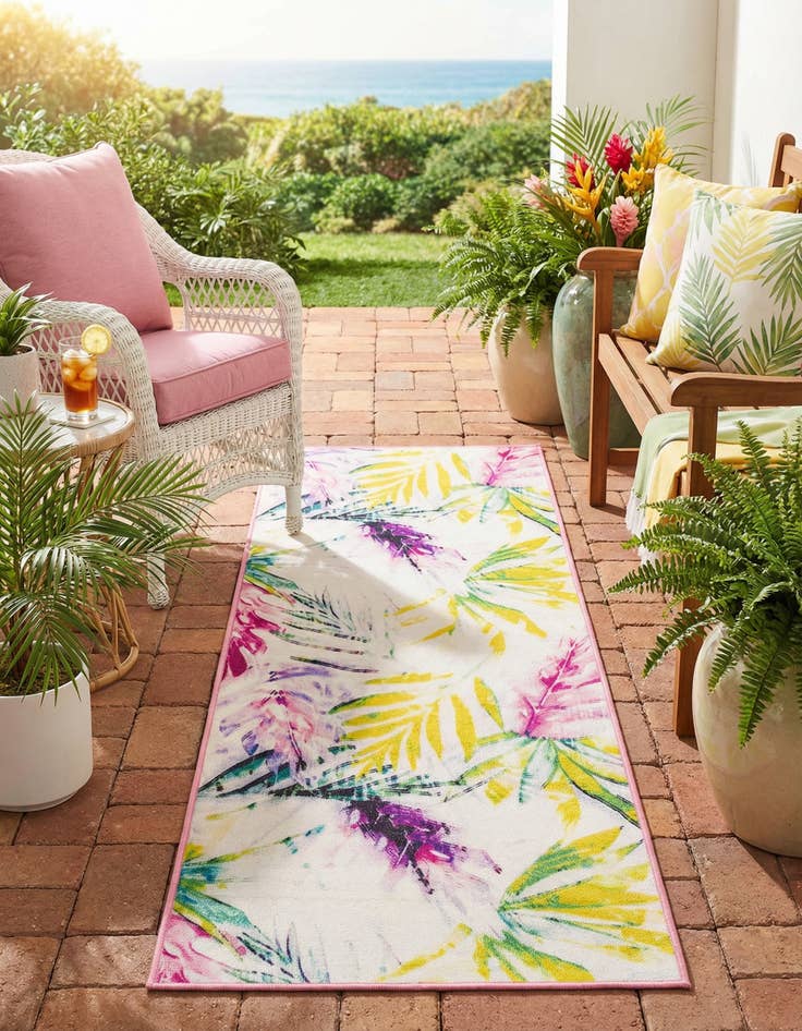 Detail image of 2' x 6' 1  Washable Jill Zarin Caribbean Indoor / Outdoor Runner Rug