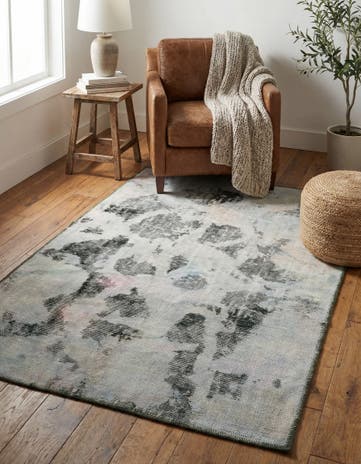 3' 5 x 4' 8 Hand Knotted Ultra Vintage Persian Wool Rug