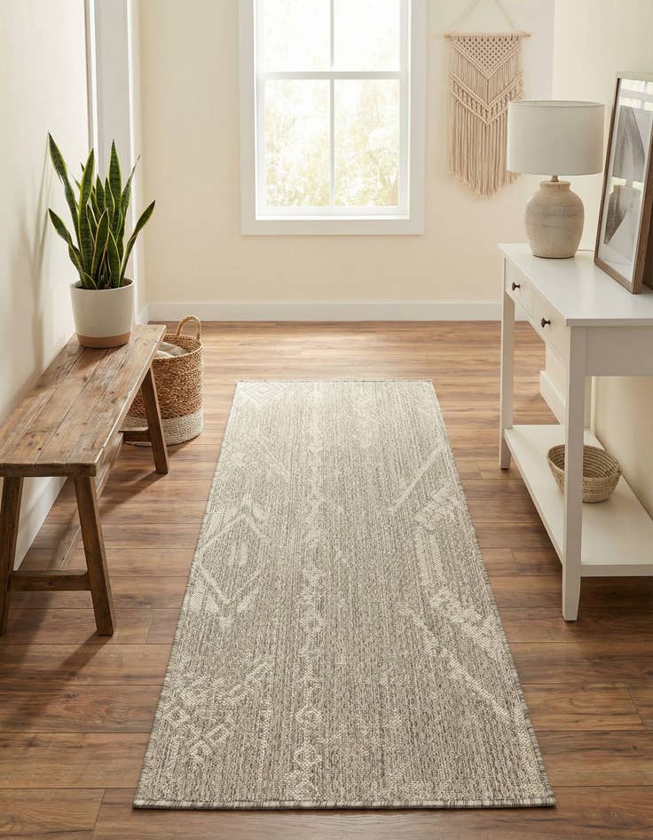 Detail image of  2' x 4'  Washable Bohemian Indoor / Outdoor Runner Rug