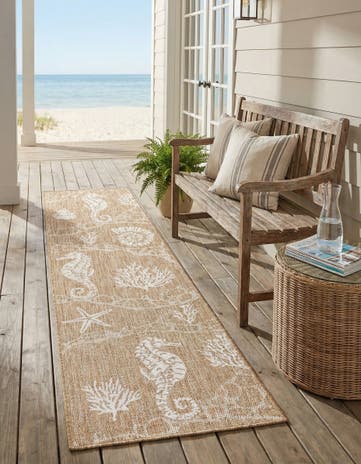 2' x 8' Easy-Clean Coastal Indoor / Outdoor Runner Rug