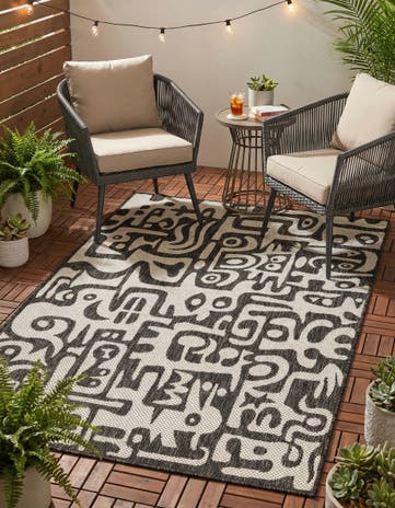 Black and White Easy-Clean Modern Indoor / Outdoor Rug
