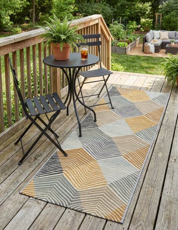 2' x 5' Easy-Clean Modern Indoor / Outdoor Runner Rug